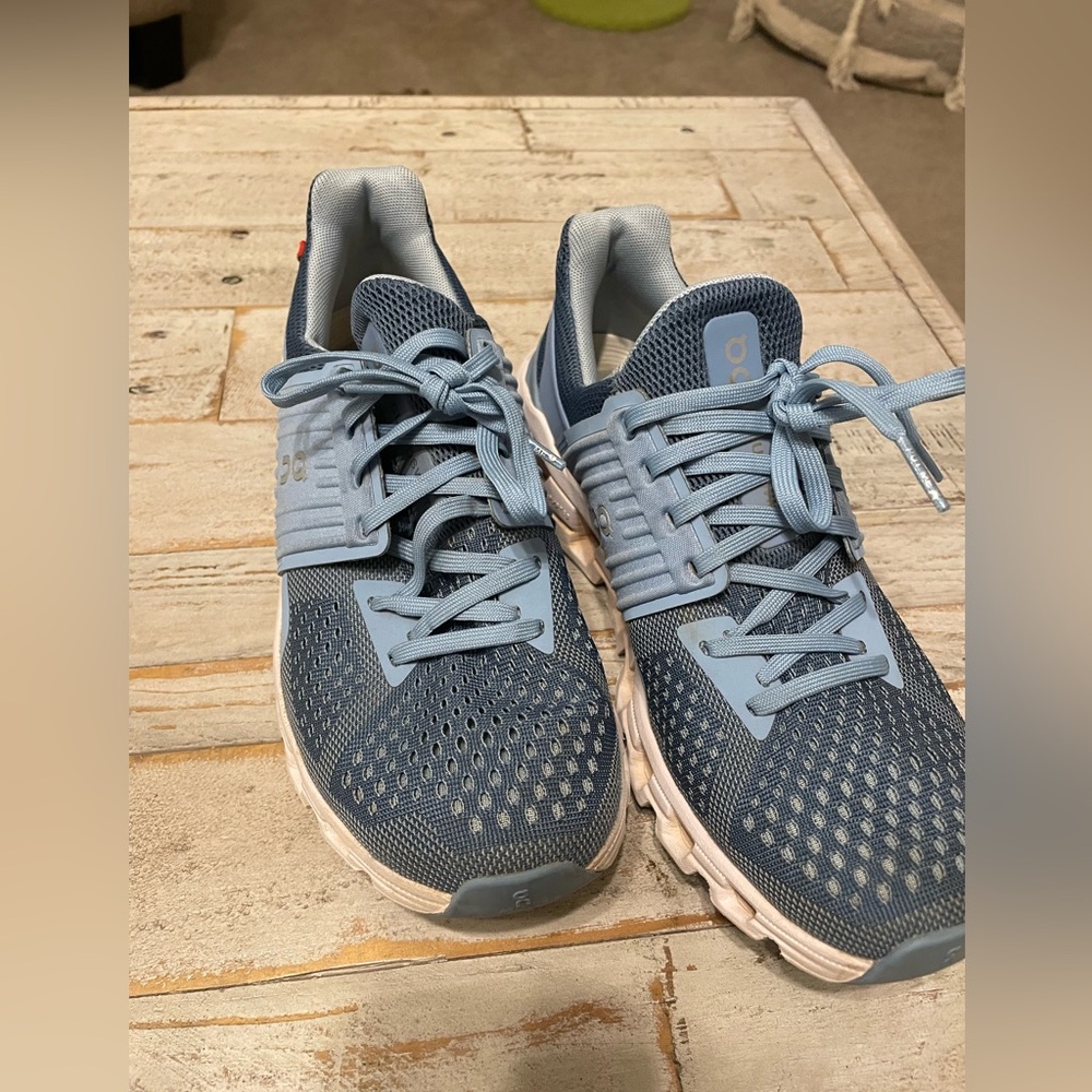 On Cloud Blue Athletic Running Shoes